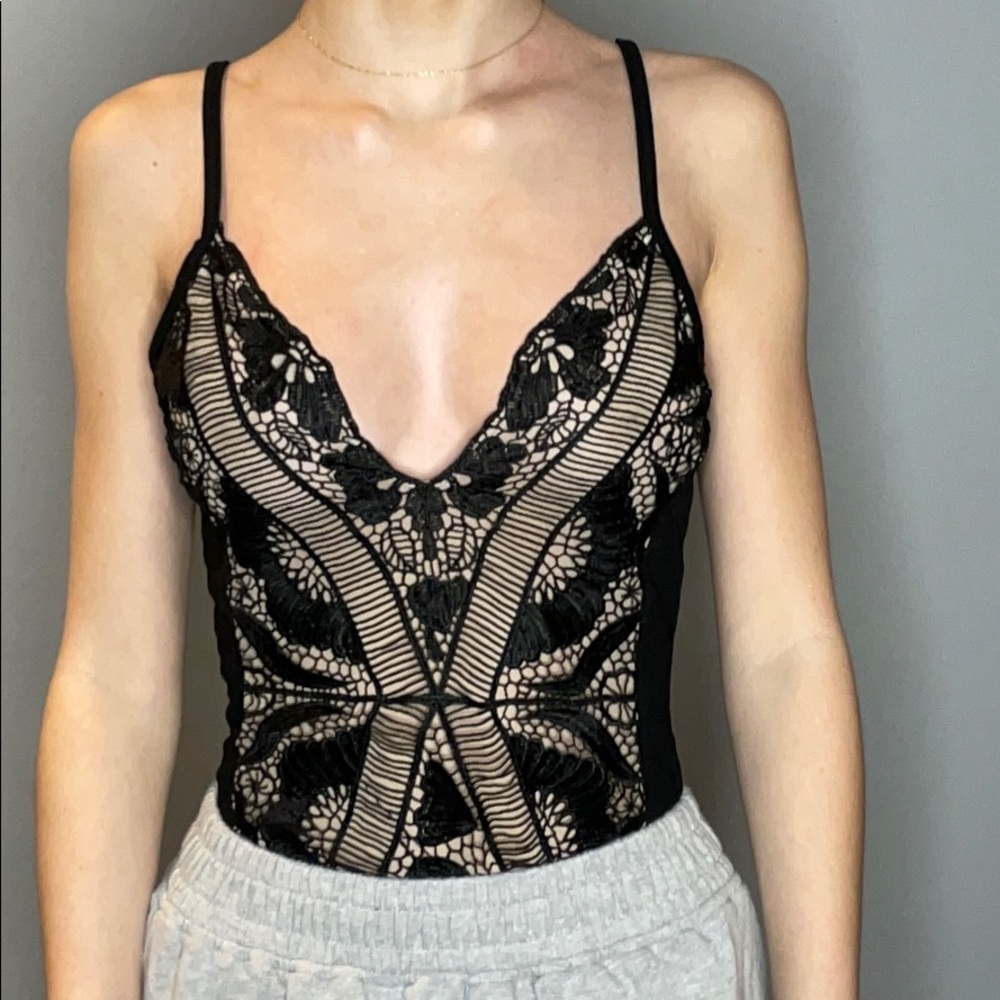 Windsor body suit